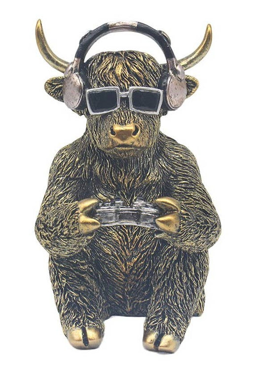 Highland Cow Gamer Ornament